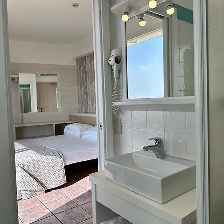 Hotel Nizza Frontemare Superior 3 Stelle Lido di Jesolo Luaran gambar